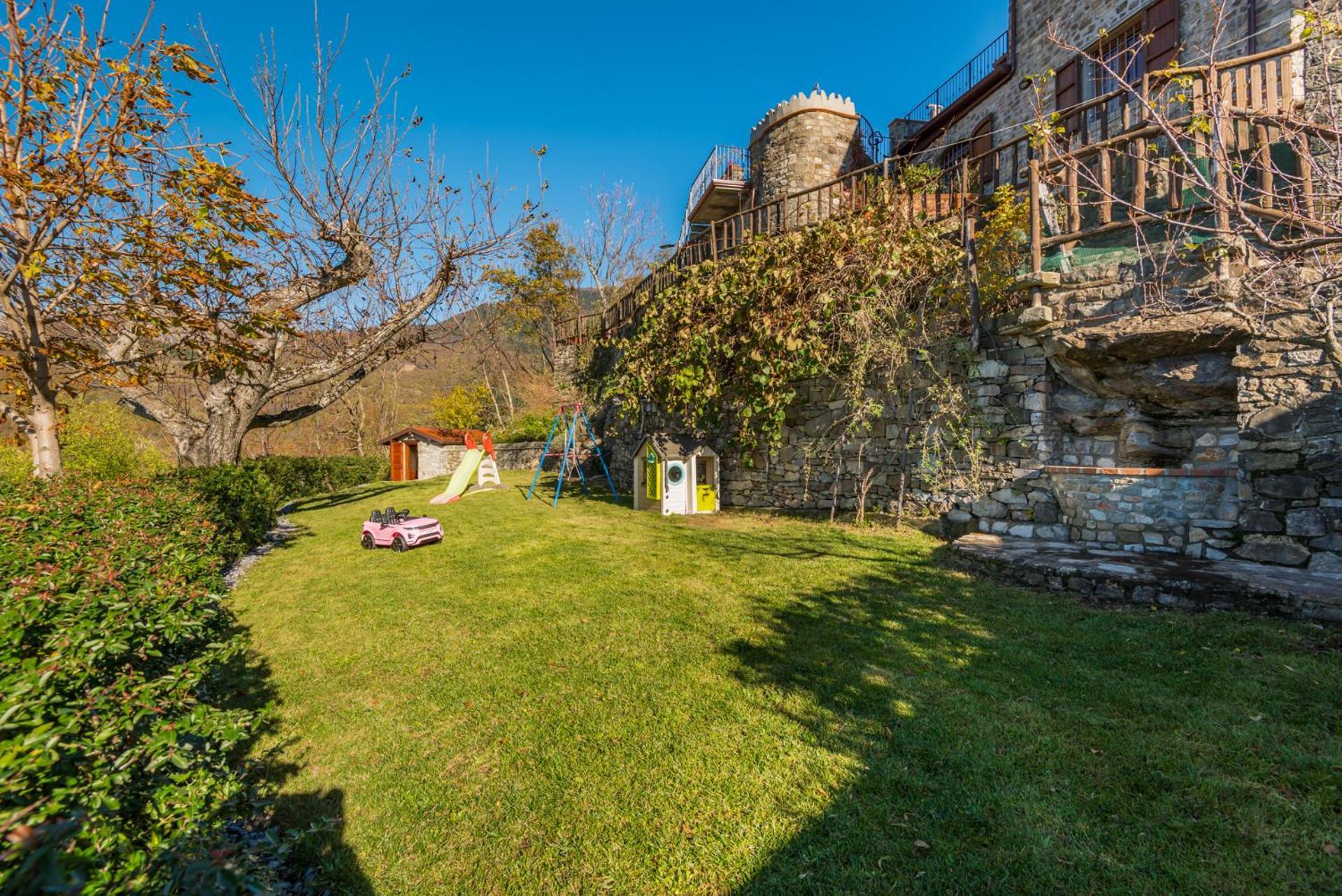Vivi Luxury Country House Comano  Exteriör bild