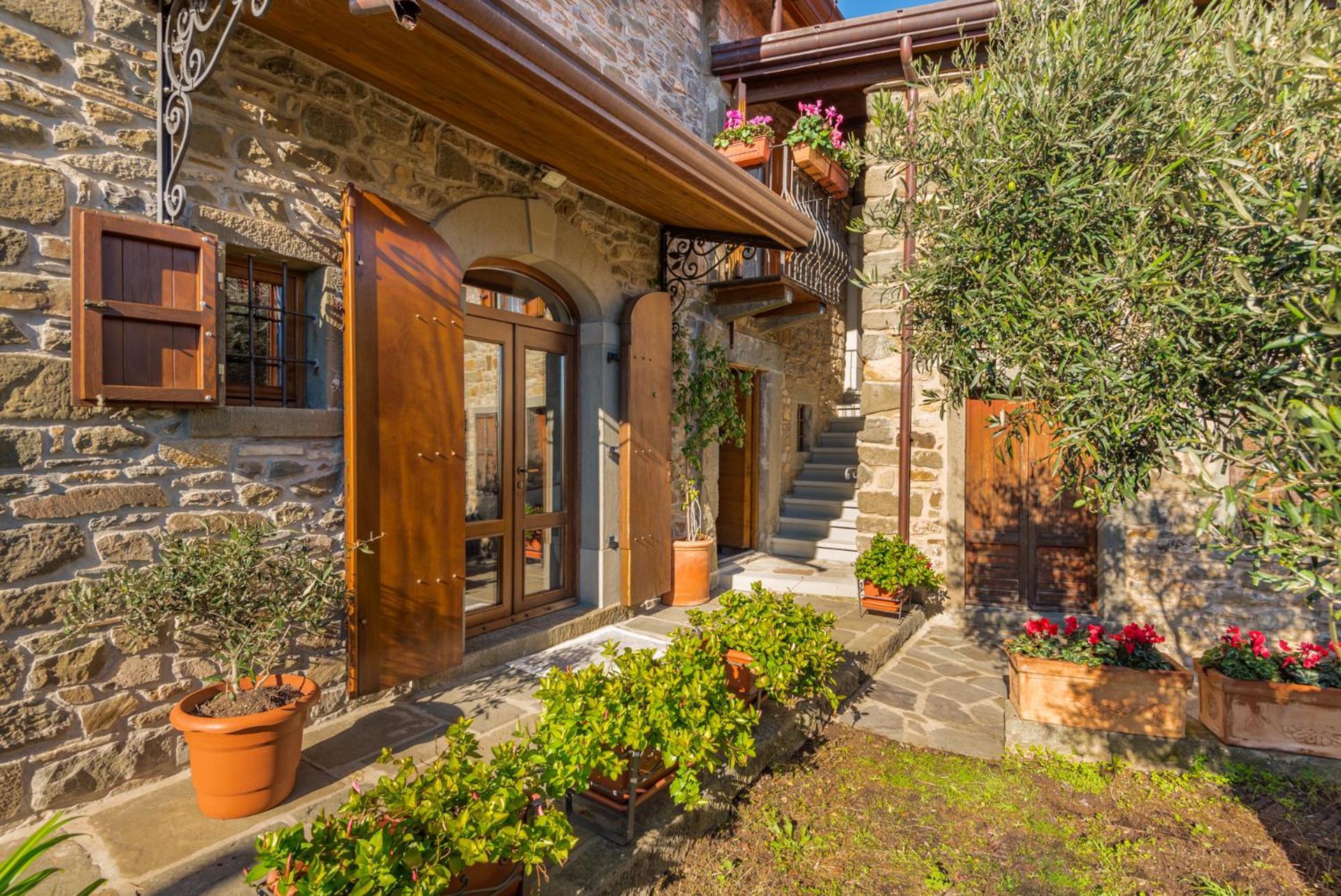 Vivi Luxury Country House Comano  Exteriör bild
